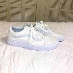 Women’s Old Skool Low Top Vans